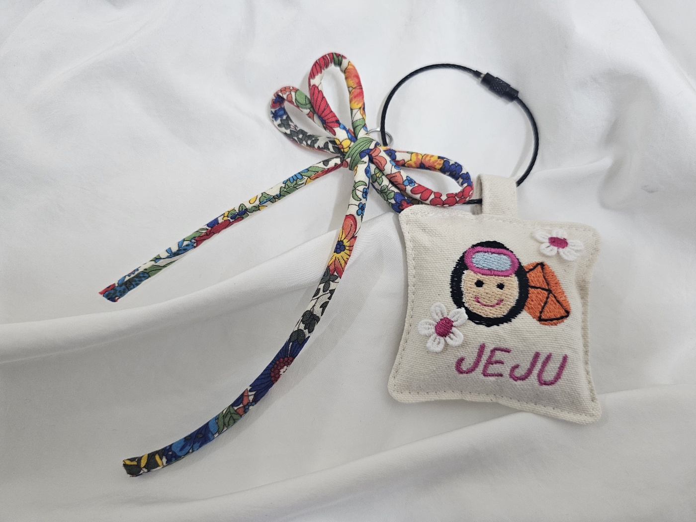 해녀키링 쿠션키링  제주도소품 리본키링 여행선물추천 가방장식 단체선물
