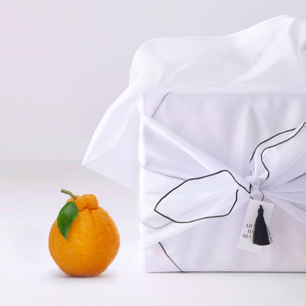 [프리미엄]한라봉 선물세트 특별한 선물 (한라봉 특대과 5kg + 보자기 포장)