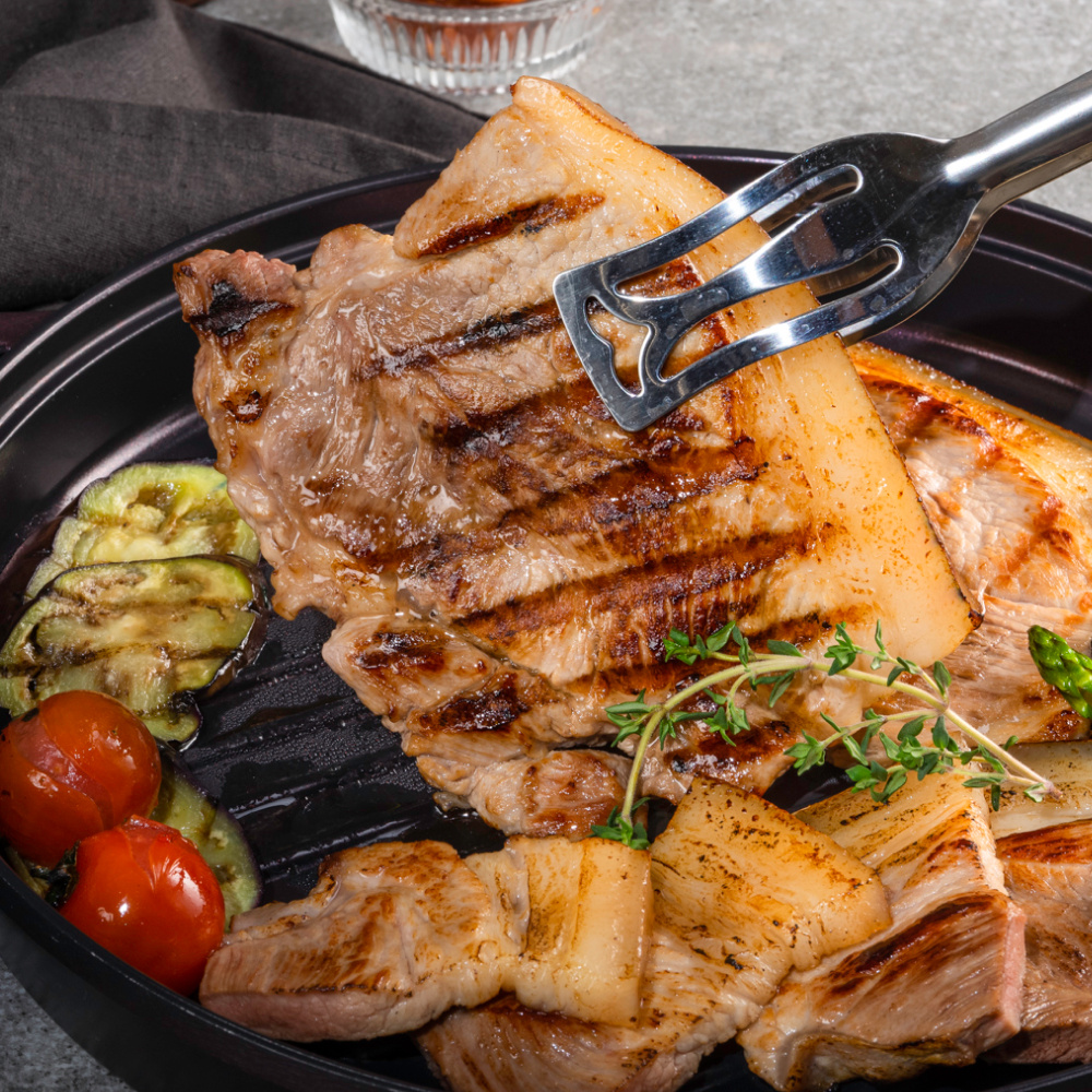 담백하게 맛있는 앞다리살 세트 1kg (구이용 500g + 수육용 500g) <제주도니>